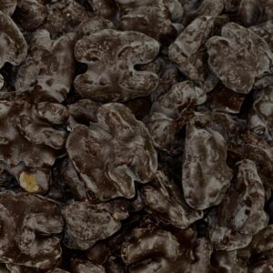 nueces bañadas en chocolate negro